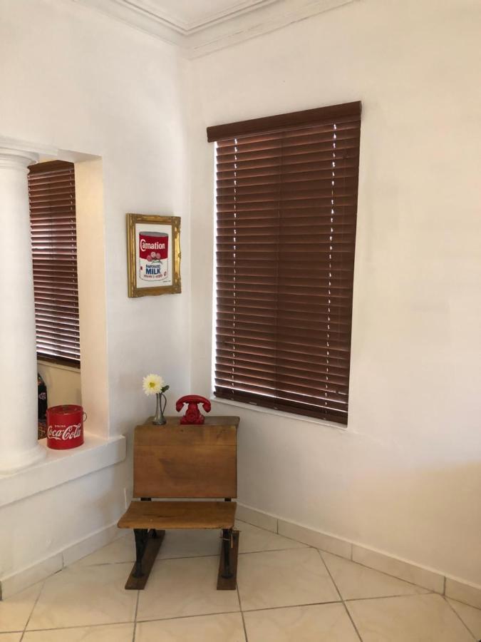 Private Suite Next To Calle Ocho Miami Exterior photo