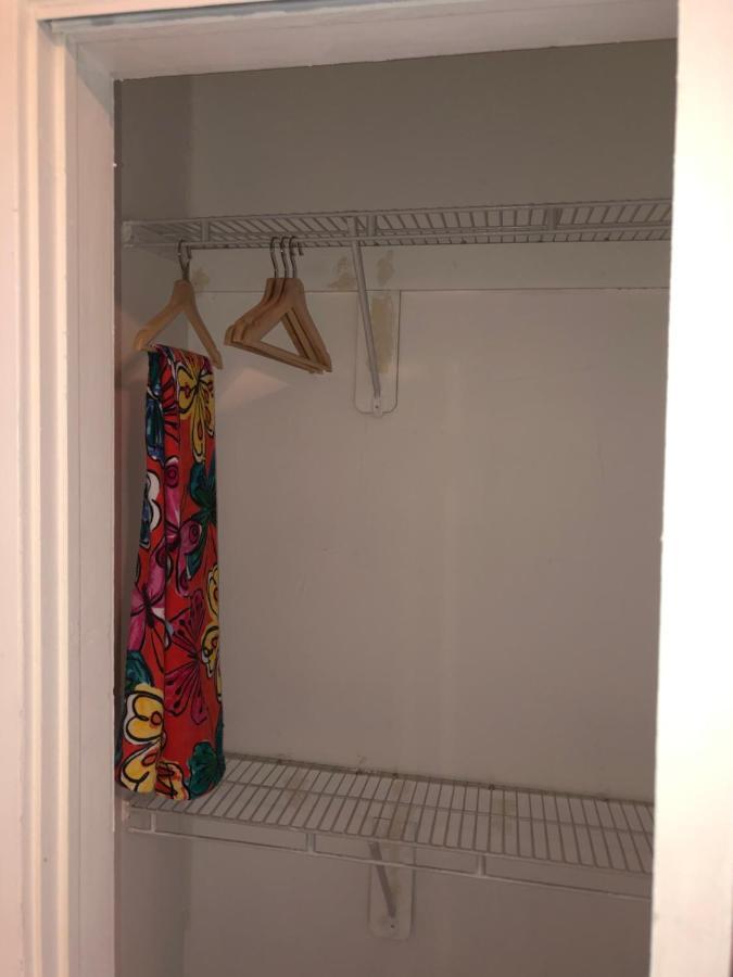 Private Suite Next To Calle Ocho Miami Exterior photo